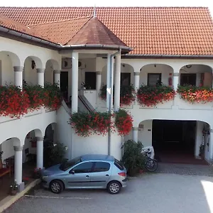 Eden Panzió Erlau