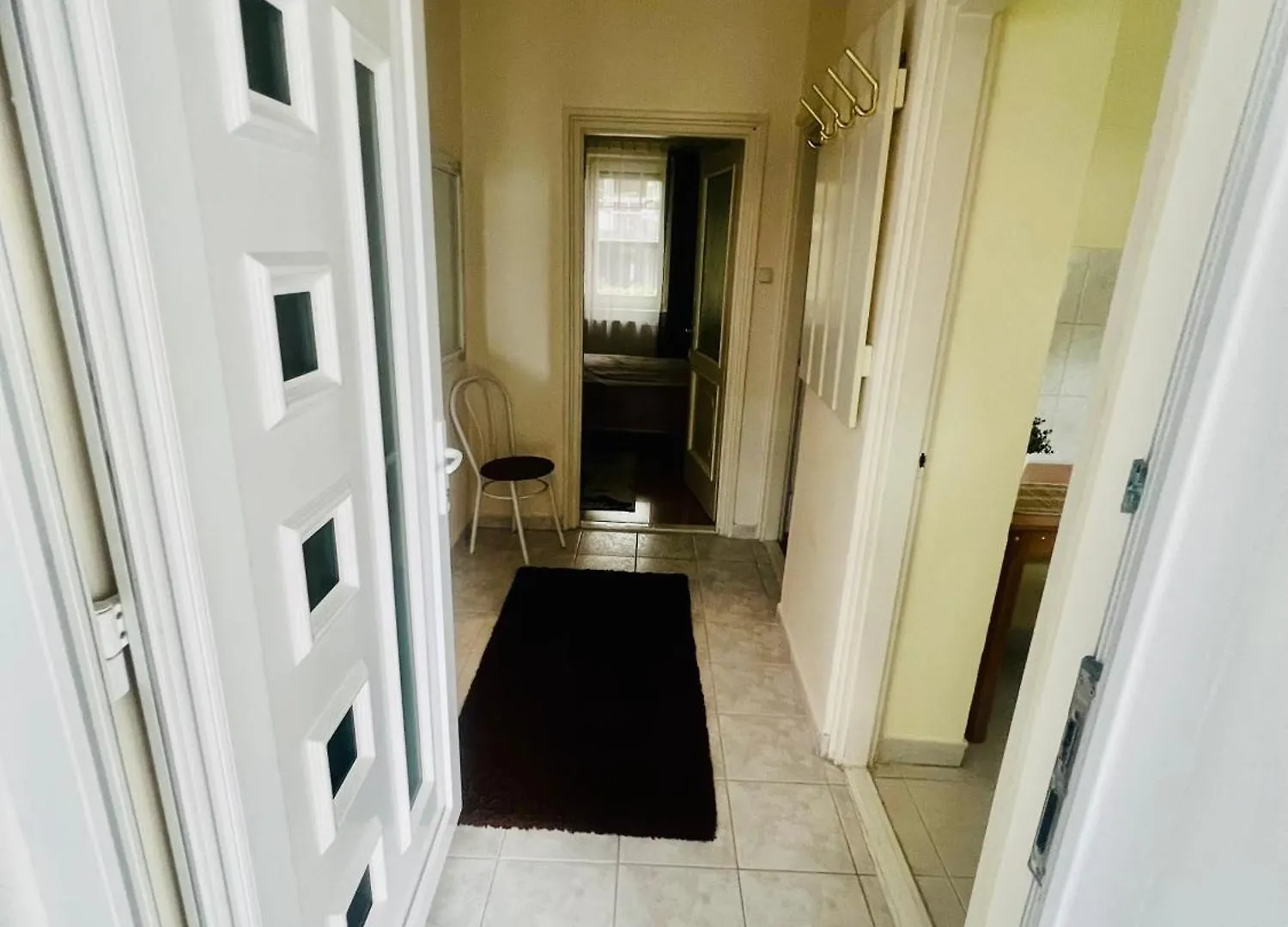 Rezi Apartman Eger Apartament